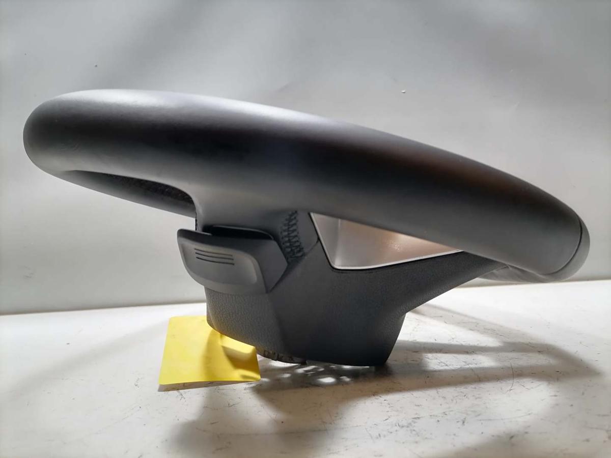 VW Passat B9 original Lederlenkrad mit Schaltwippen und Multifunktion Bj.2024